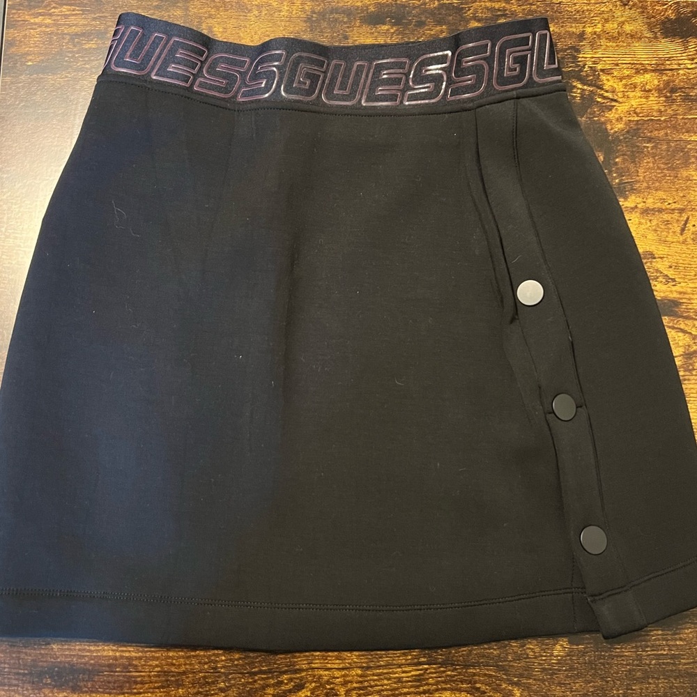 Guess Aletha Scuba Skirt Activewear EcoVero Lenzing Size M Athletic Women